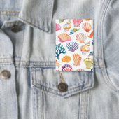 OceanModern Tropical Plant Print – Pink and Green 缶バッジ (インサイチュ)