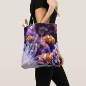 Ocellaris Clownfish |のAmphiprion Ocellaris トートバッグ (クローズアップ)