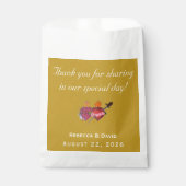 Ochre & Cream Two Hearts Catholic Wedding フェイバーバッグ (正面)