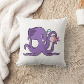 Octopus with Fish.PNG クッション (ブランケット)