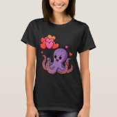Octopus With Heart Lloons Valentine Day  Tシャツ (正面)