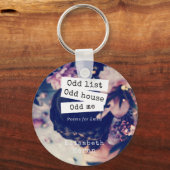 "Odd list Odd house Odd me" Keychain キーホルダー (正面)