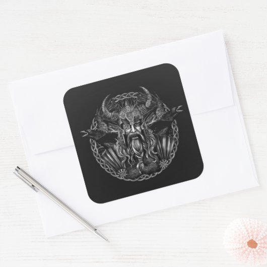 Odinおよび彼のHuginnおよびMuninnをあさり歩きます スクエアシール (封筒)