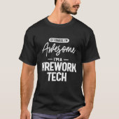 Of Course I Am Awesome I'm a Firework Tech Tシャツ (正面)
