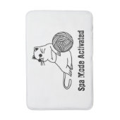 Off Duty Lazy Cat. Funny Spa Mode Activated バスマット (正面縦)