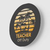 Off Duty Teacher T-Shirt ラージ壁時計 (傾斜)