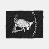 Off To Cause A Kerfuffle Funny Capybara Scooter Ch フリースブランケット (正面(横))