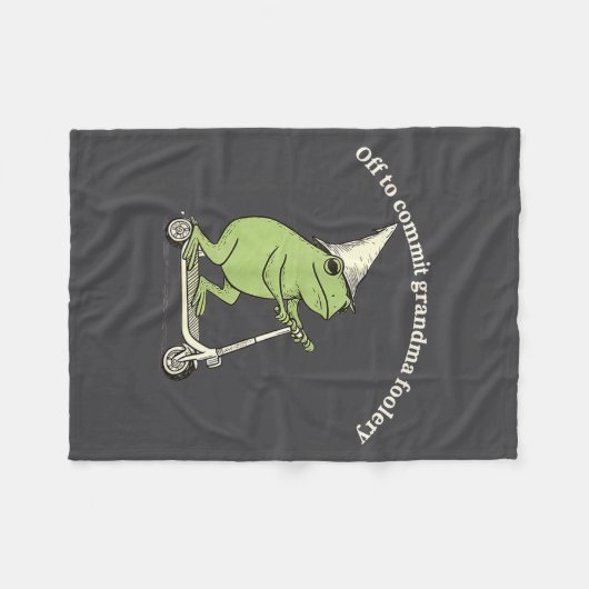 Off To Commit Grandma Foolery Funny Frog Meme  フリースブランケット (正面(横))