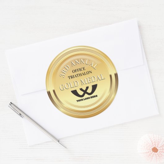 Officeスポーツチームの建物フェイク金ゴールドメダル獲得 ラウンドシール (封筒)