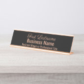 Office Deskのシンボルや象徴クラシックモダンバラ金ゴールドの署名 デスクネームプレート (正面)