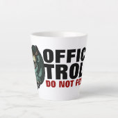 Office Troll Do Not Feed! インターネット荒らしのキャラクター カフェラテマグ (正面)