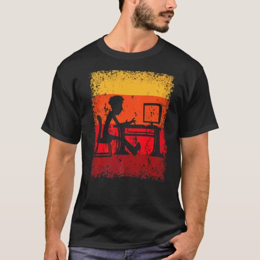Office Work Programmer Home Office Vin Tシャツ (正面)