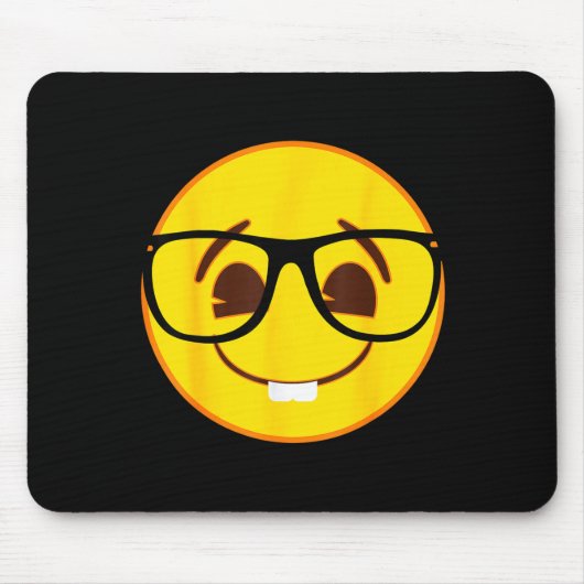 Official Emoji Nerd Gles Yellow Smile Face マウスパッド (正面)
