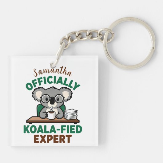 Officially Koala-fied Expert Funny Coffee Pun キーホルダー (裏面)