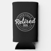 Officially Retired 2026 Not My Problem Anymore スリム缶クーラー (裏面)