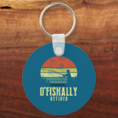 Ofishally Retired Funny Fishing Retirement  キーホルダー (正面)