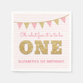 Ohどのようなおもしろいをワンピンク&金ゴールドファースト誕生日 スタンダードカクテルナプキン (正面)