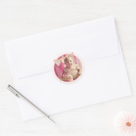 Ohどのようなおもしろいをワンピンク&金ゴールドファースト誕生日 ラウンドシール (封筒)