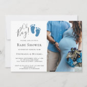 Oh Boy Blueグリッター足写真カップル赤ちゃんシャワー 招待状 (正面)