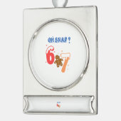 Oh Snap Gingerbread 67 シルバープレートバナーオーナメント (左)