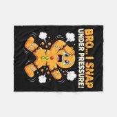 Oh Snap Gingerbread Man Cookies I Snap Under Press フリースブランケット (正面(横))