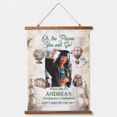 Oh, The Places You Will Go Graduation Party 吊り下げ型タペストリー (正面)