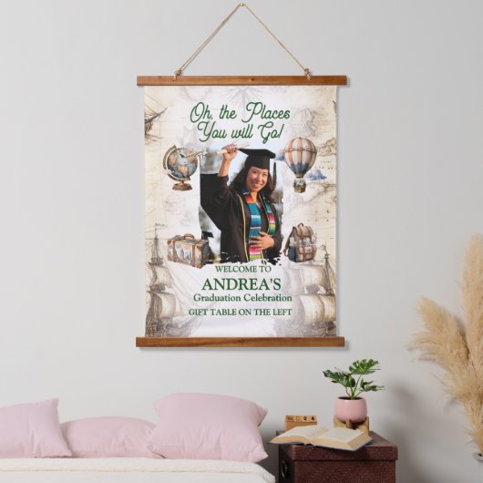 Oh, The Places You Will Go Graduation Party 吊り下げ型タペストリー (寝室)