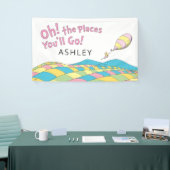 Oh! The Places You'll Go! 女の子の誕生日 横断幕 (トレードショー)