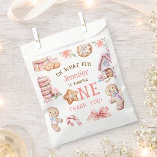 Oh What Fun Gingerbread 1st Birthday フェイバーバッグ (クリップ留めされた状態)