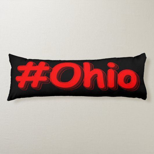 「#Ohio」かわいいデザイン。買今 ボディピロー (正面)