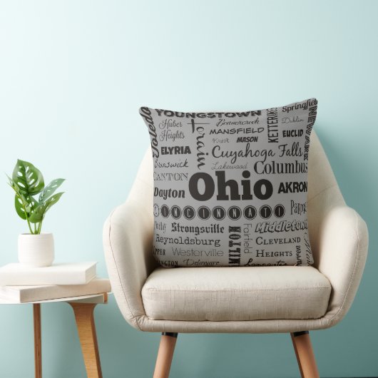 OHIO Cities in Gray and Black クッション (椅子)