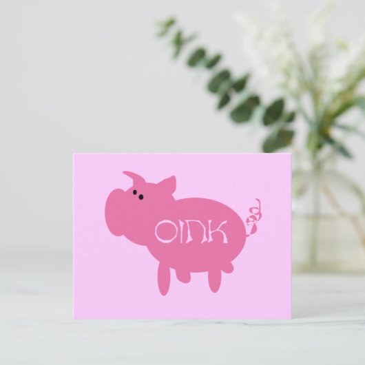 OinkピンクのブタのTシャツおよびギフト ポストカード (スタンド正面)