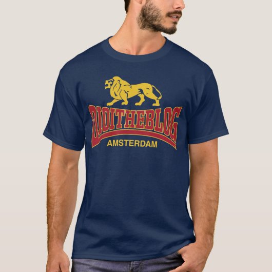 OiOiTheBlog (LonsdaleFont) Tシャツ (正面)