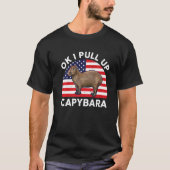 OK IプルアップCapybaraアメリカ合衆国の旗男女性 Tシャツ (正面)