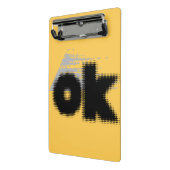 OK Vibes - シンプルはっきりした &」 ミニクリップボード (アングル2)