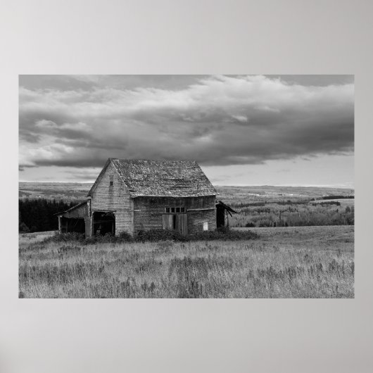 Old Barn with Sky "Black and White" ポスター (正面)