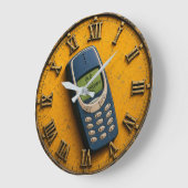 Old But Legendary Retro Brick Phone ラージ壁時計 (傾斜)