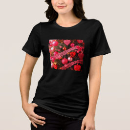 Old-Fashioned Retro Valentine Tree on Cozy Black  トライブレンドＴシャツ
