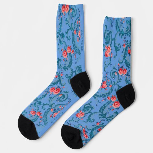 Old Floral Wallpaper in Blue and Red ソックス (左)