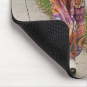 Old Lady Jumps Rope Down a Sidewalk マウスパッド (コーナー)