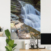 Old Mill滝、Robert H Treman州パーク、NY ポスター (ホームオフィス)