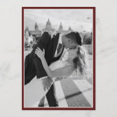 Old Money Classic Luxury Burgundy Photo Wedding 招待状 (裏面)