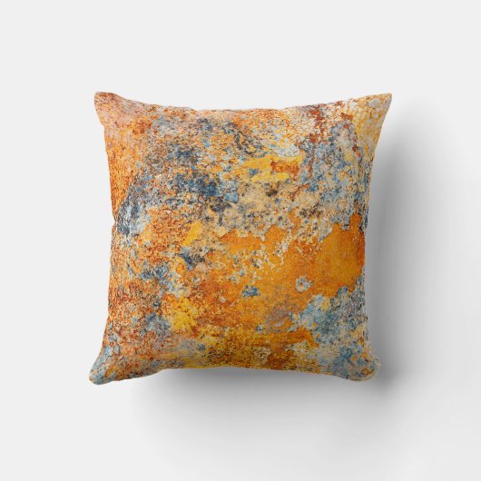 Old rust texture. Grunge rusted metal background. クッション (裏面)