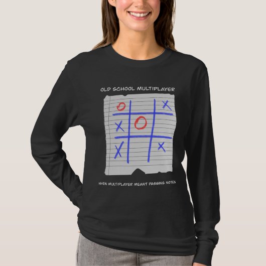 Old School Multiplayer Tic Tac Toe Nostalgic Tシャツ (正面)