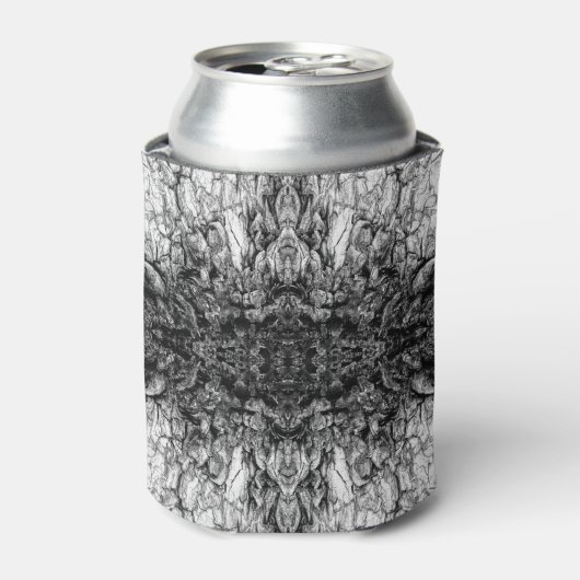 Old Tree Bark Black And White Photo Pattern Design 缶クーラー (缶正面)