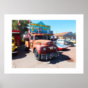 Old vehicles at Seligman, route 66 ポスター