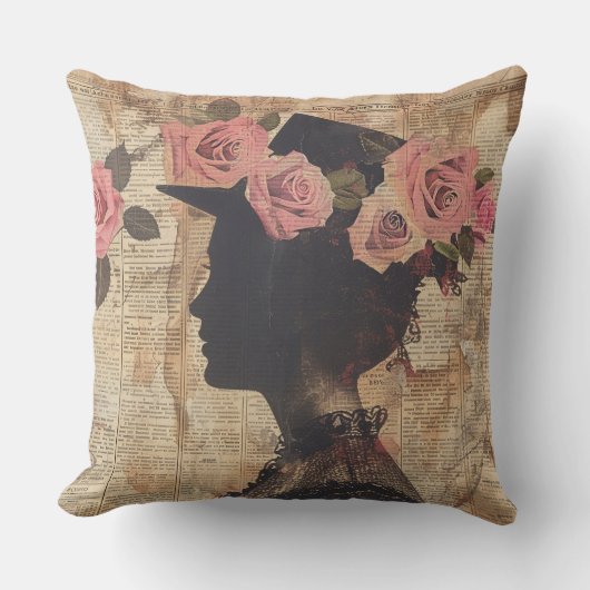 Old Victorian Silouette with Pink Roses クッション (正面)