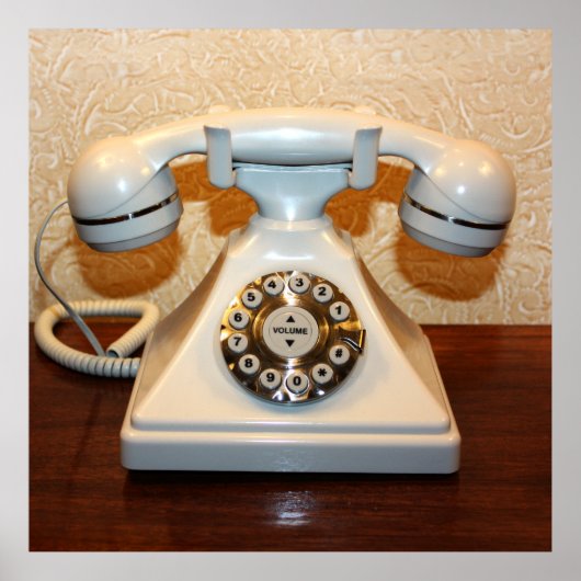 Old Vintage Dial-up White Phone ポスター (正面)