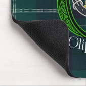 Oliphant Scottish Clan Tartan and Crest  マウスパッド (コーナー)