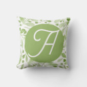 Olive Leaves and Initial Throw Pillow クッション (正面)